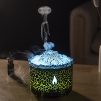 Diffuseur d'huiles essentielles volcan avec flammes à LED noir