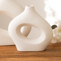 Vase en céramique beige H27 cm