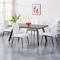Lot de 4 chaises en tissu bouclette blanc écru pieds en métal noir